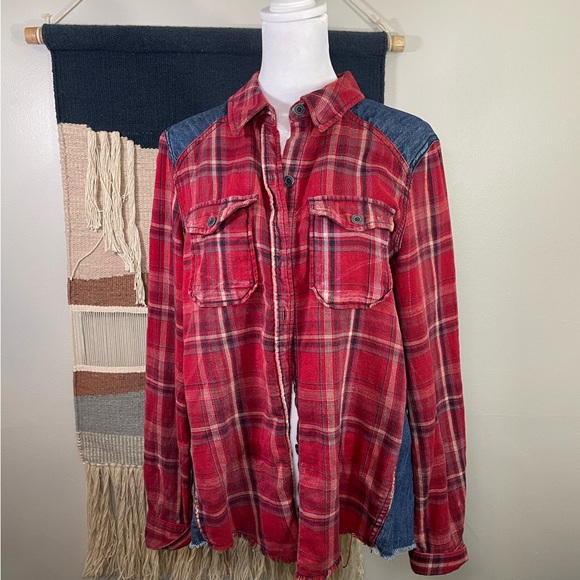 Free People Roadtrip Getaway Bohemian Weatern Chic Flannel button down M - Picture 2 of 6